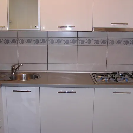 Apartament Zwei Radosav