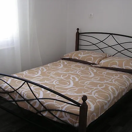 Zwei Radosav Apartament