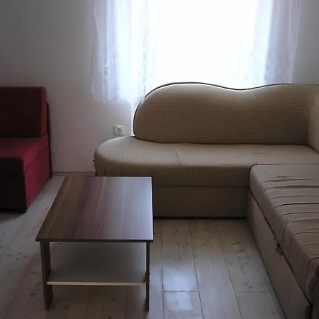 Apartament Zwei Radosav Šilo